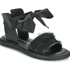 Papucei Sandales Et Nu-pieds^- CRUELA