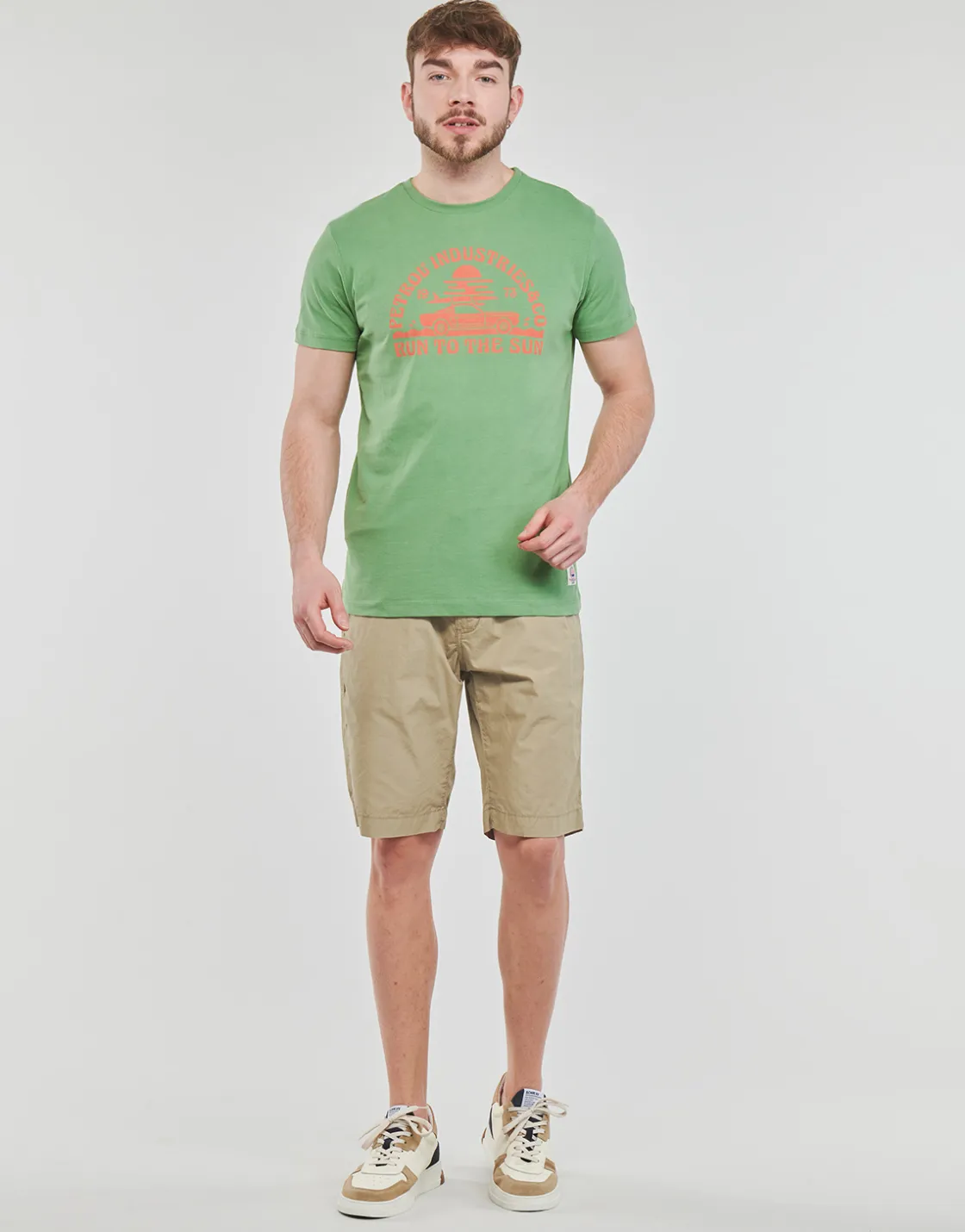 Petrol Industries - SHORTS CHINO 501< Shorts & Bermudas