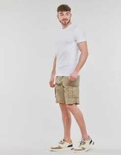 Petrol Industries - SHORTS CARGO 500< Shorts & Bermudas