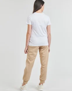Puma - ESS+ BLOSSOM SCRIPT TEE< T-shirts & Polos