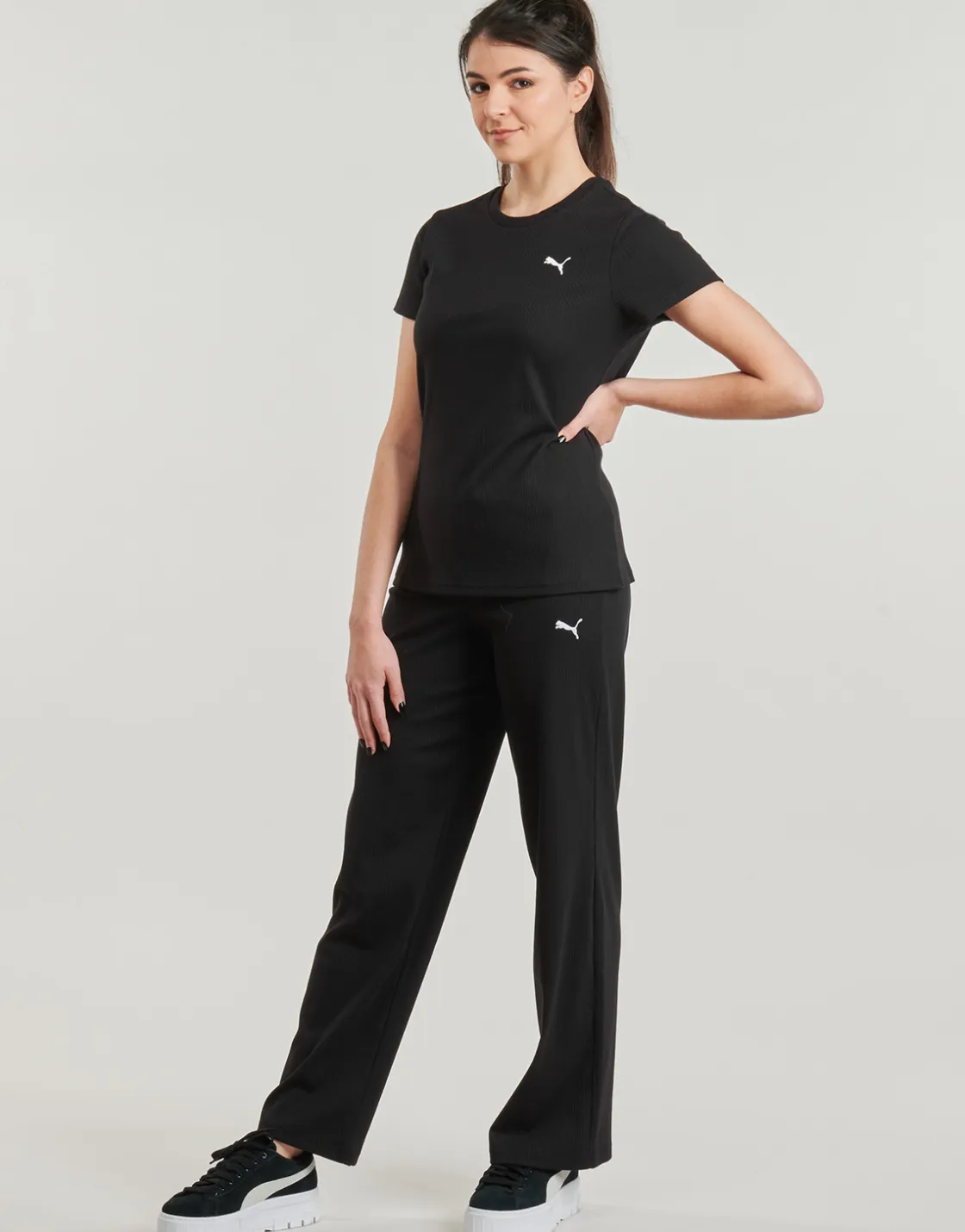 Puma - ESS ELEVATED RIB TEE< T-shirts & Polos