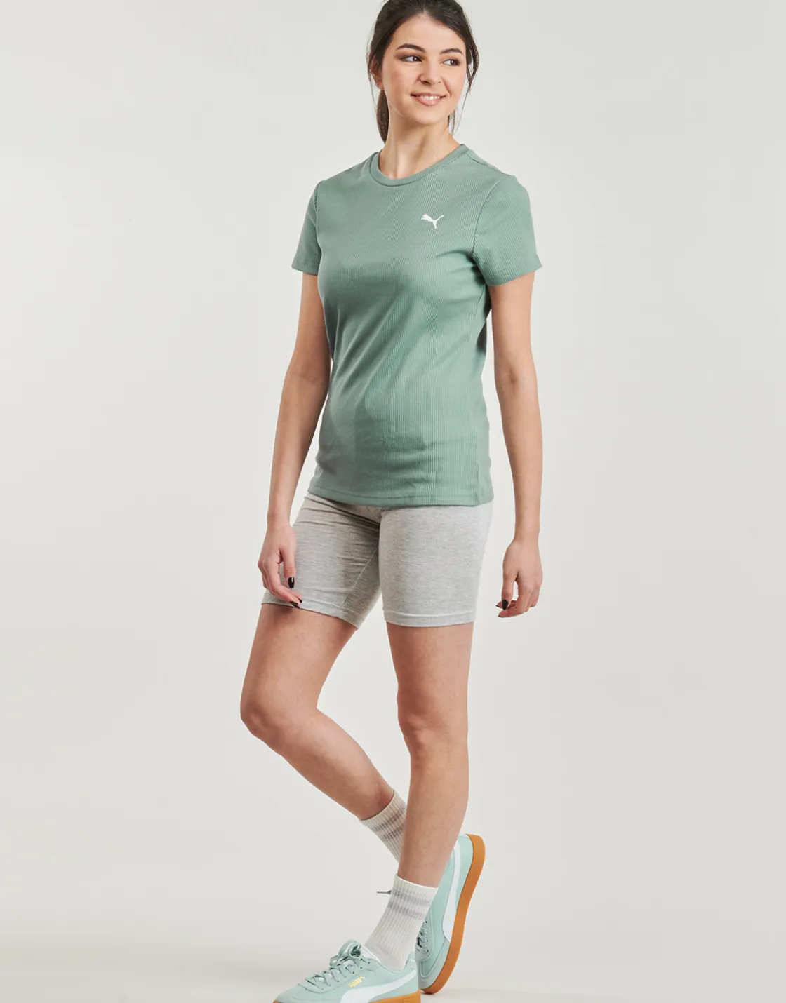 Puma - ESS ELEVATED RIB TEE< T-shirts & Polos
