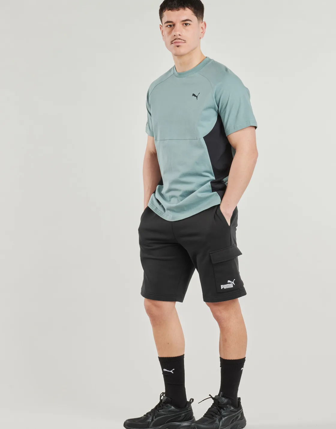 Puma Shorts & Bermudas^- ESS LOGO CARGO SHORTS