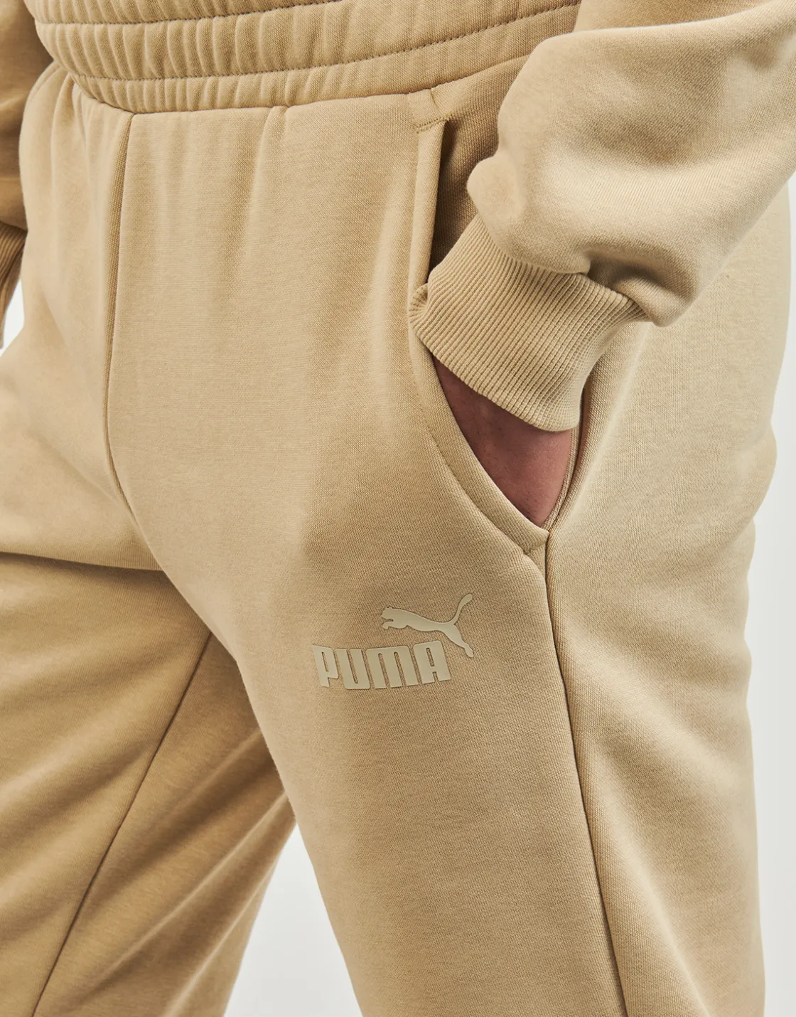 Puma - ESS LOGO PANTS FL CL (S)< Joggings & Survêtements