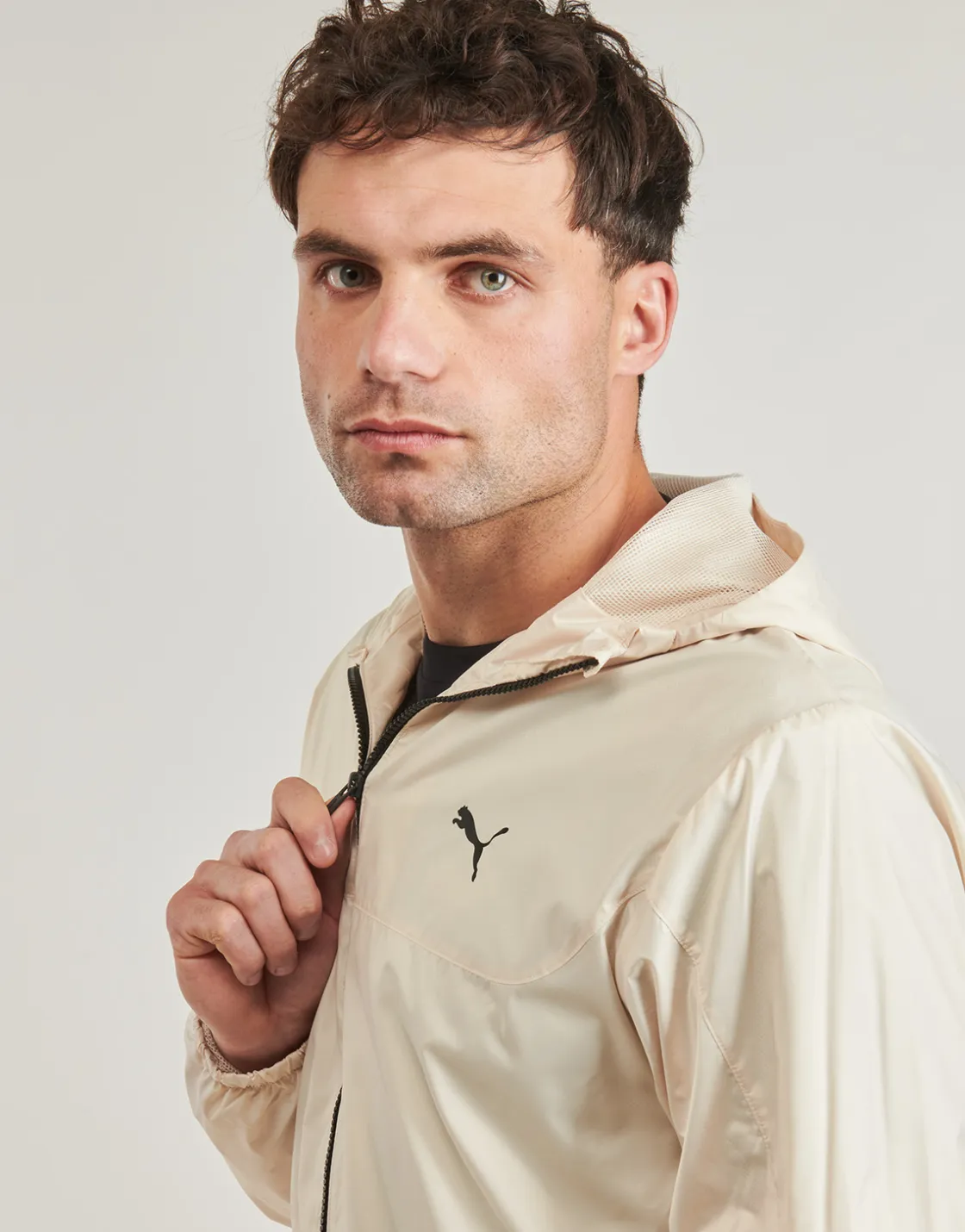 Puma - ESS REGULAR WINDBREAKER< Vestes