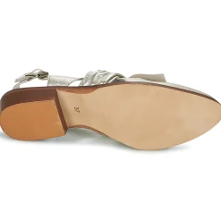Regard - RELABI< Sandales Et Nu-pieds