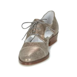 Regard Derbies & Richelieu^- RELAX