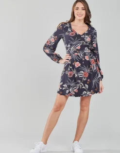 Roxy Robes^- SIMPLY STATED