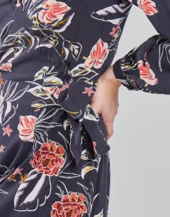 Roxy Robes^- SIMPLY STATED