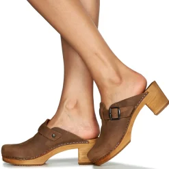 Sanita - MALULO< Mules / Sabots