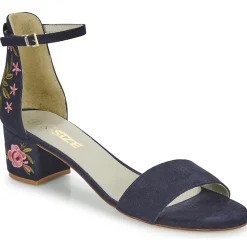 So Size - PISTILI< Sandales Et Nu-pieds