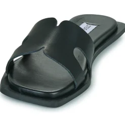 Steve Madden - SOFIA< Mules / Sabots