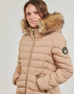 Superdry - FUJI HOODED MID FAUSSE FOURRURE< Manteaux