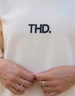 THEAD. - APRIL TEE< T-shirts & Polos