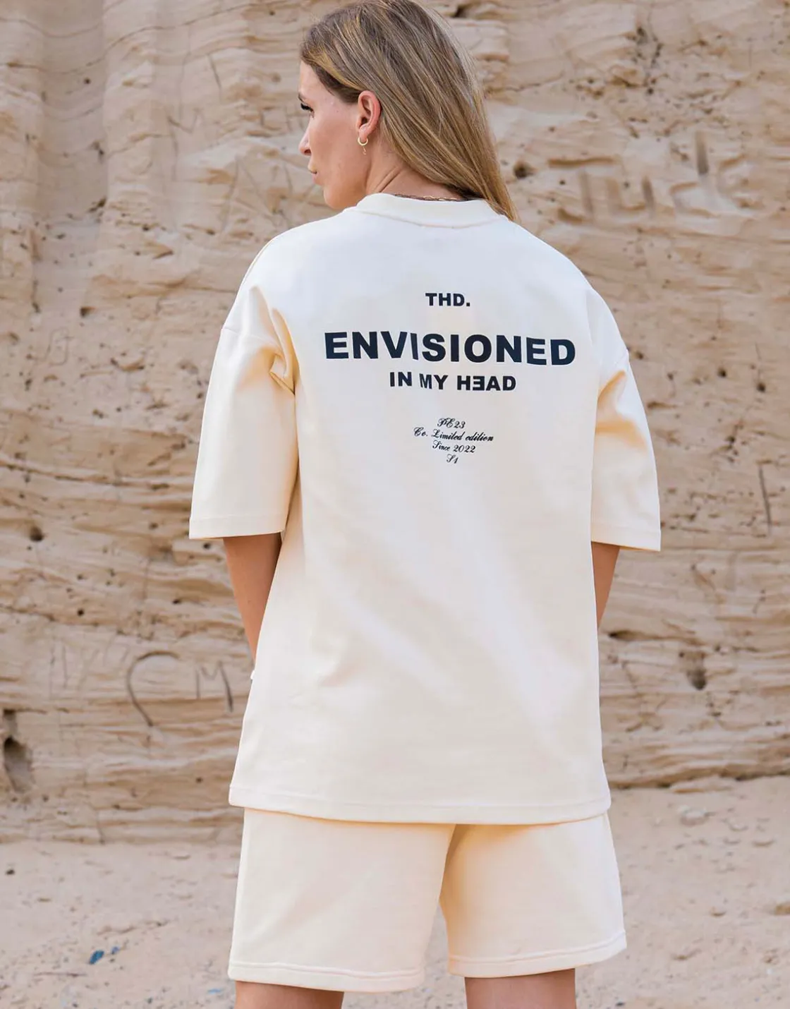 THEAD. - APRIL TEE< T-shirts & Polos
