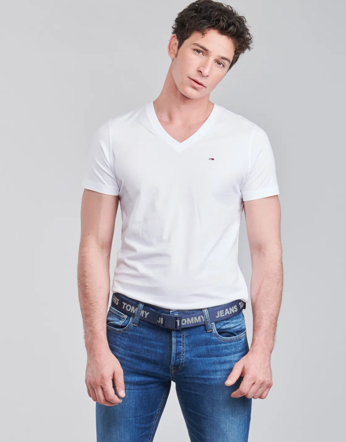 Tommy Jeans - TJM ORIGINAL JERSEY TEE V NECK< T-shirts & Polos