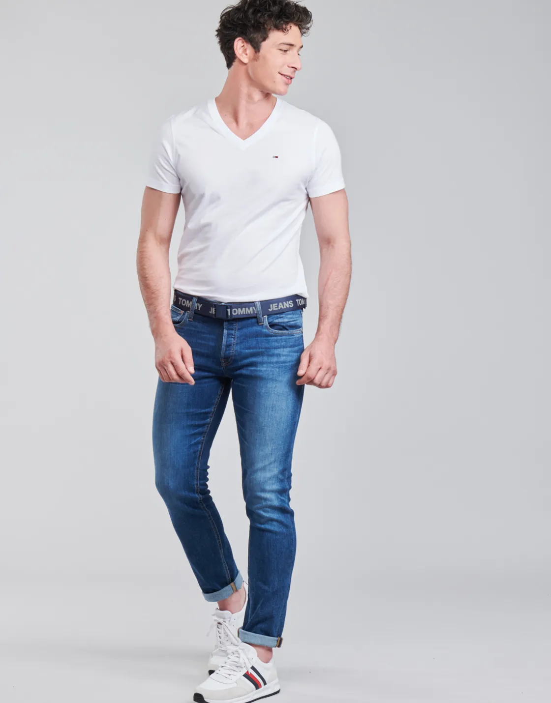 Tommy Jeans - TJM ORIGINAL JERSEY TEE V NECK< T-shirts & Polos