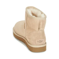UGG - CLASSIC MINI II< Bottines / Boots