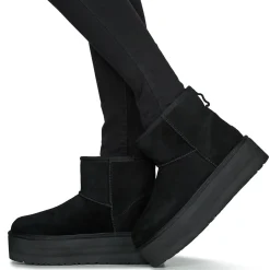 UGG - W CLASSIC MINI PLATFORM Noir Hot