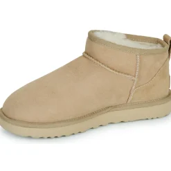 UGG - W CLASSIC ULTRA MINI< Bottines / Boots