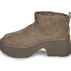 UGG - W CLASSIC ULTRA MINI NEW HEIGHTS< Bottines / Boots