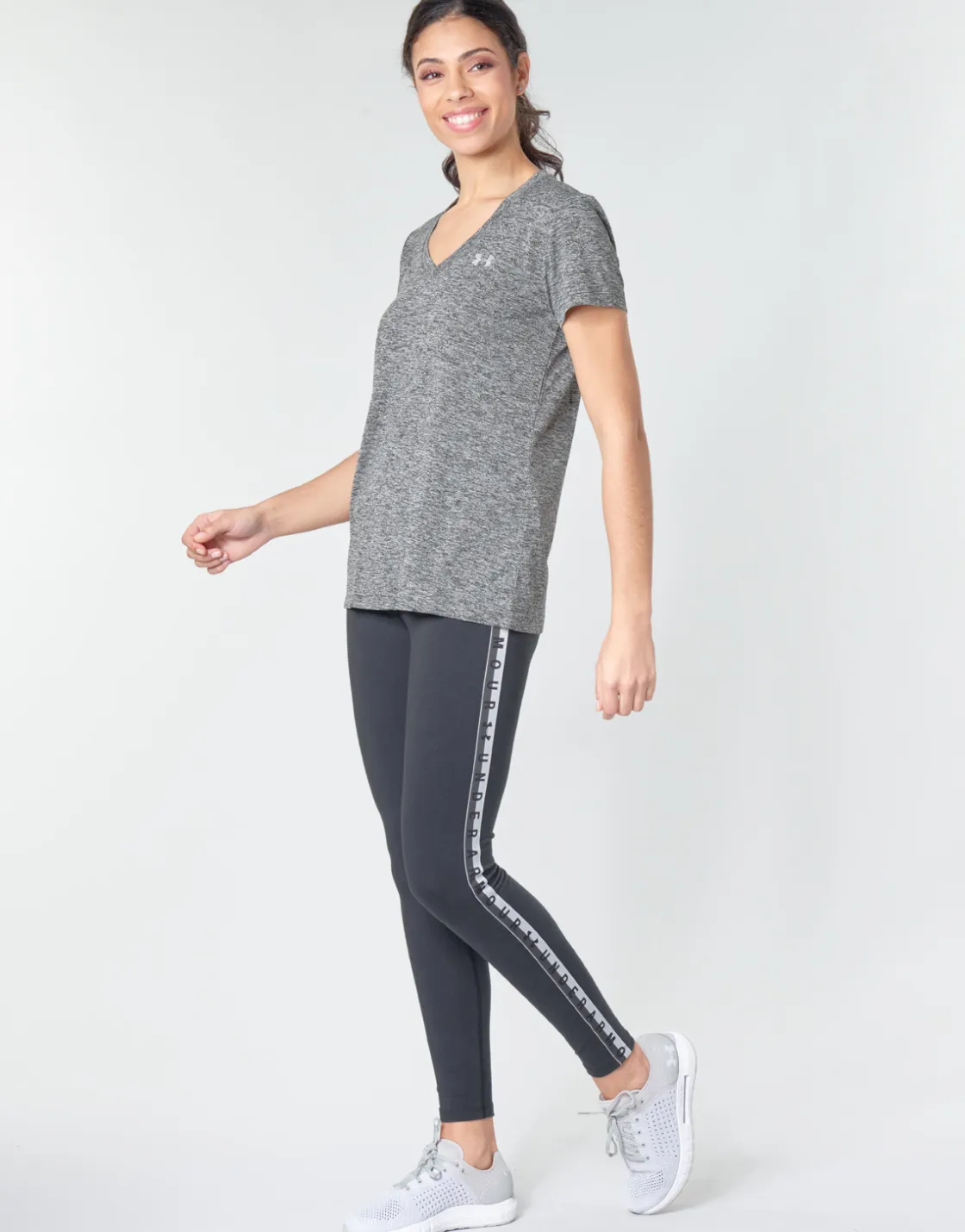 Under Armour - TECH SSV - TWIST< T-shirts & Polos