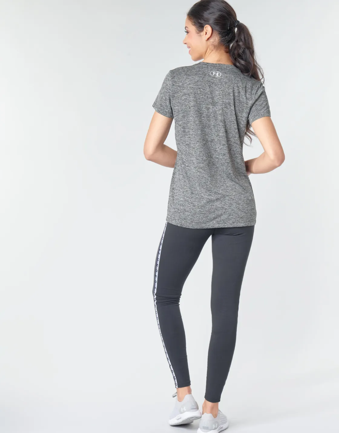 Under Armour - TECH SSV - TWIST< T-shirts & Polos