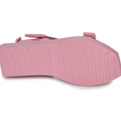 United nude - WA LO Rose Online