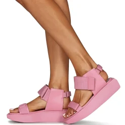 United nude - WA LO Rose Online