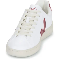 Veja - URCA W Clearance