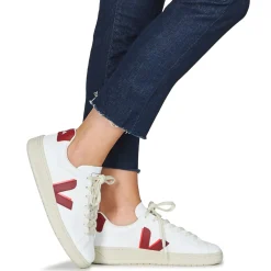 Veja - URCA W Clearance