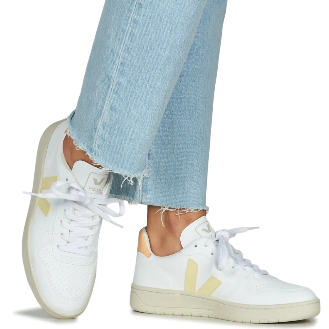 Veja - V-10< Baskets Mode