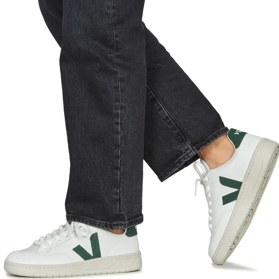 Veja Baskets Mode^- V-12