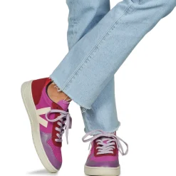 Veja - V-10 Clearance