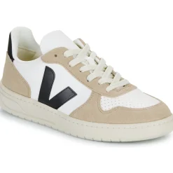 Veja - V-10 Sale