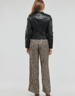 Vero Moda - VMLOVE LAVINE SHORT COATED JACKET< Vestes