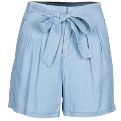 Vero Moda Shorts & Bermudas^- VMMIA