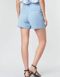 Vero Moda Shorts & Bermudas^- VMMIA