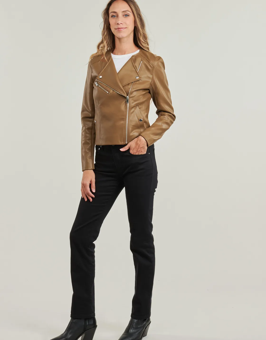 Vero Moda - VMRILEY< Vestes