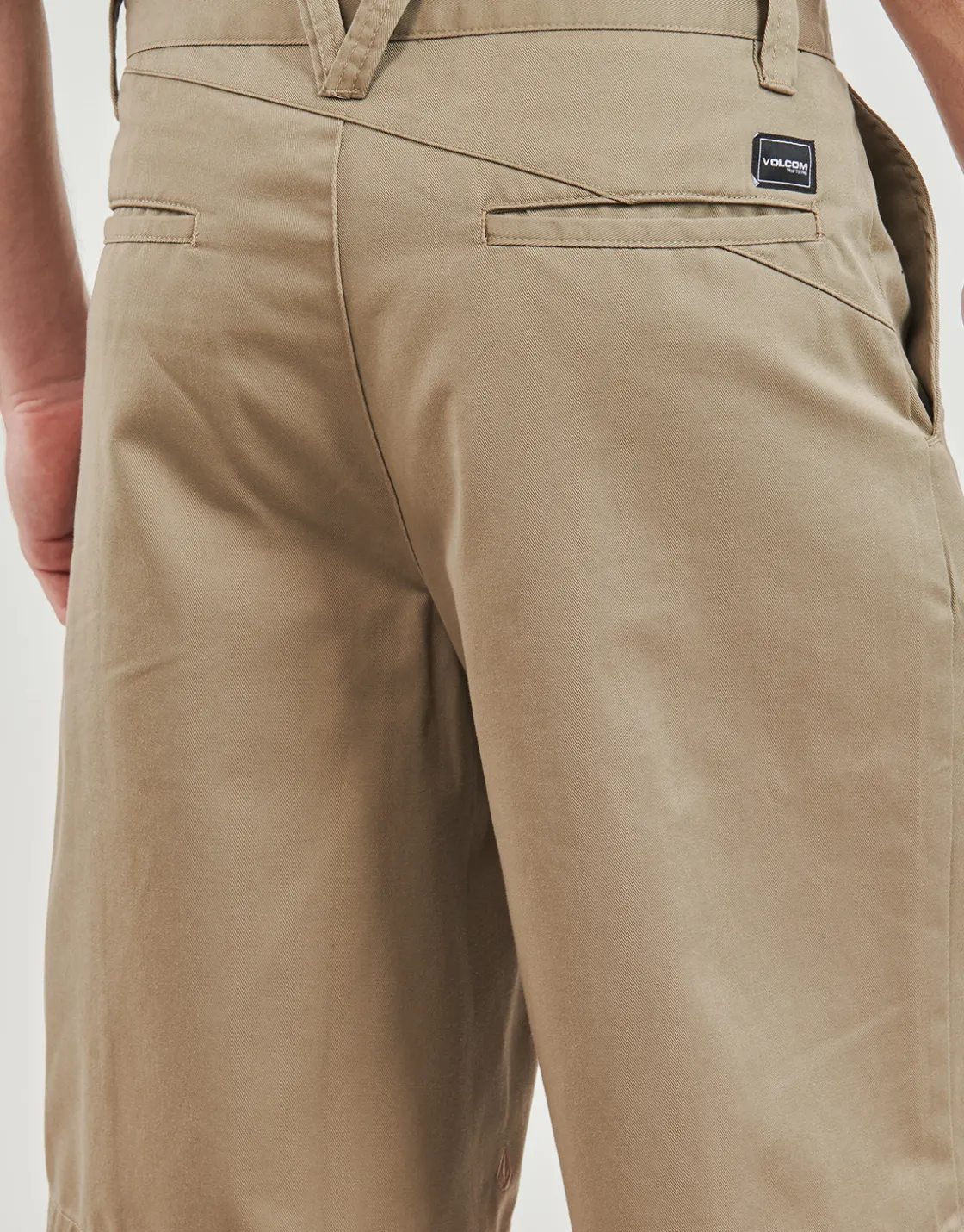 Volcom - LOOSE TRUCK SHORT< Shorts & Bermudas