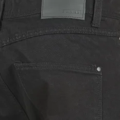 Yurban Jeans^- IEDABALO